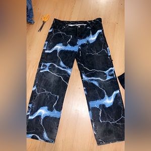 Lightning bolt jeans, size xxl.